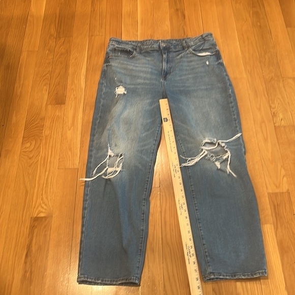 Old Navy women’s  distressed high rise O.G. Loose jeans size 18 . - Picture 5 of 8